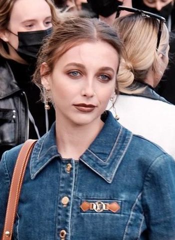 Emma Chamberlain profile
